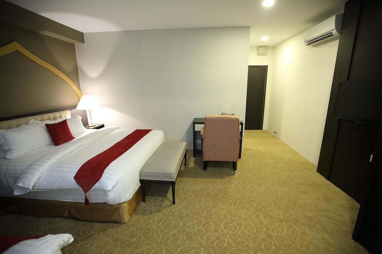 קובאנג קריאן Al Khatiri Hotel מראה חיצוני תמונה