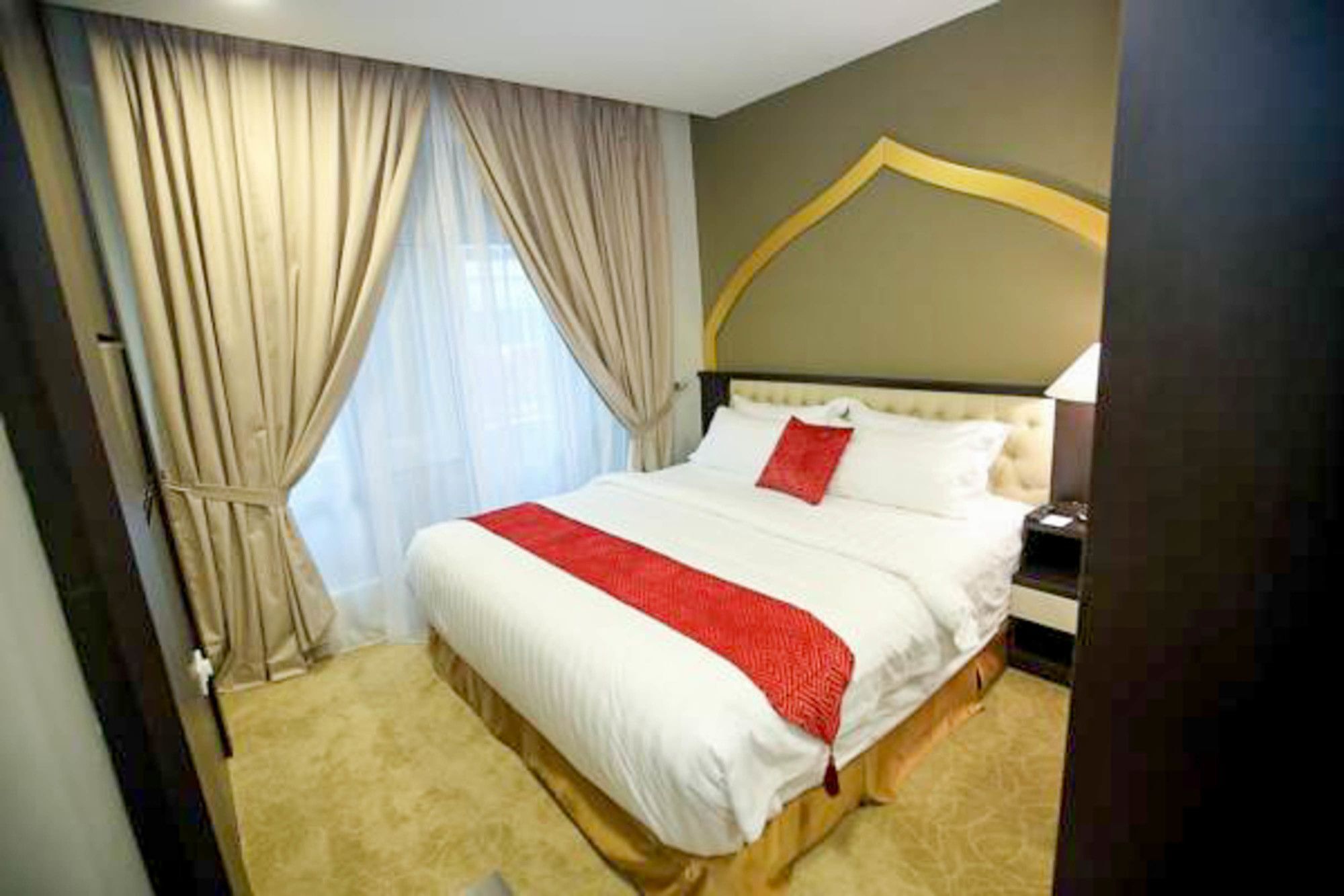 קובאנג קריאן Al Khatiri Hotel מראה חיצוני תמונה